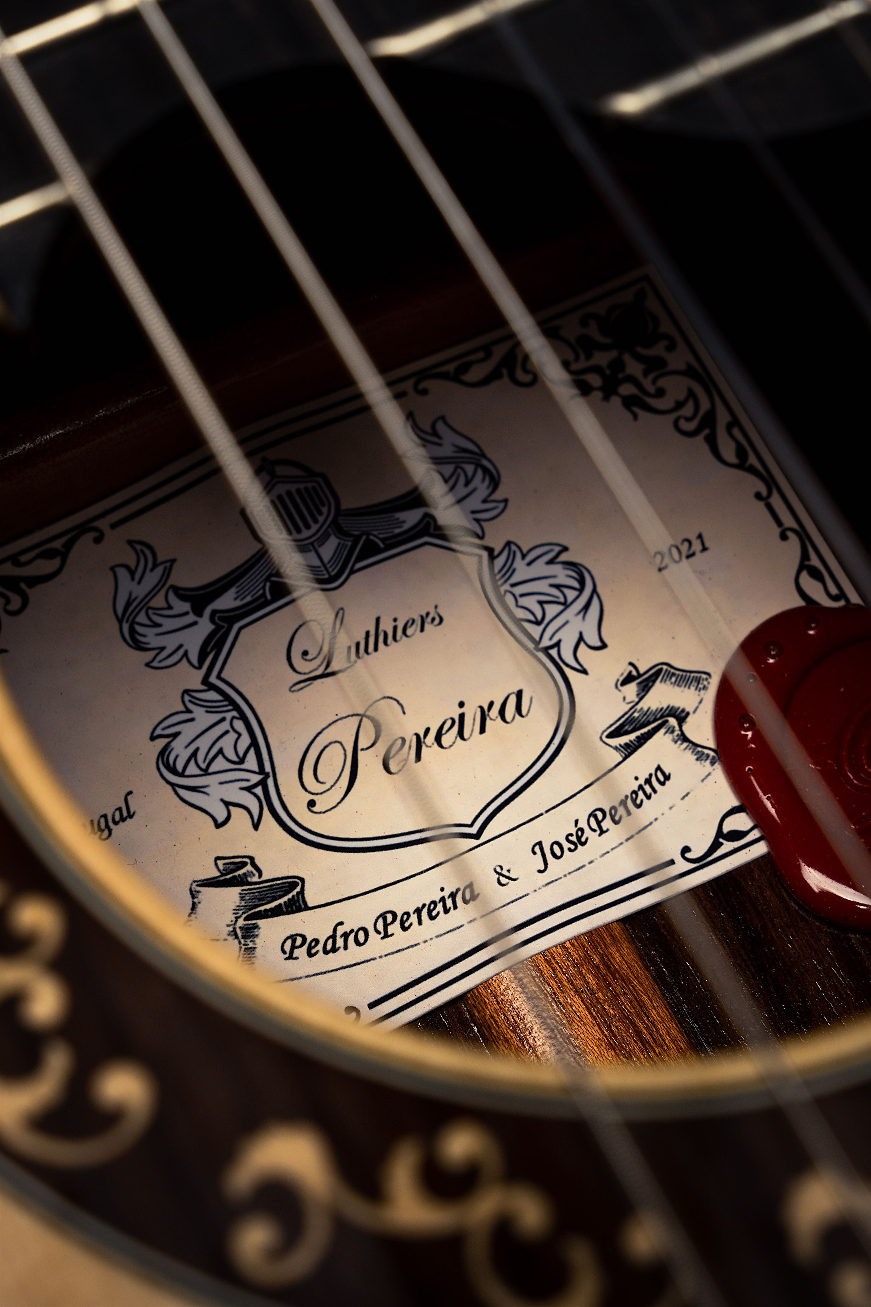 Guitarra artesanal Luthiers Pereira